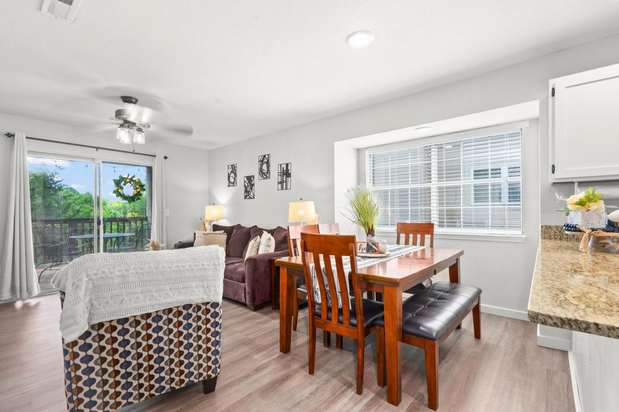 Walk-In, No Stairs Condo, Pets Welcome, 4 Mins To Silver Dollar City, 14 Mins To Ball Park Of America, Amazing Ozark Mountian Views برانسون المظهر الخارجي الصورة